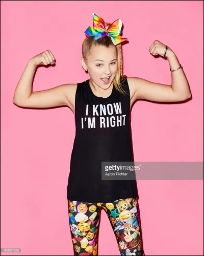 Qui est cette youtubeuse célèbre ?