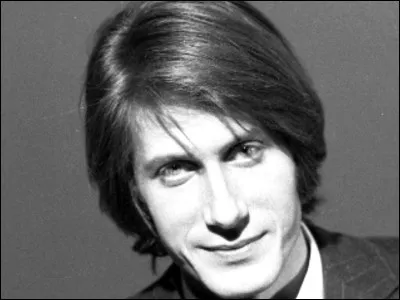 Selon la célèbre chanson de Jacques Dutronc, "Il est cinq heures, Paris..."