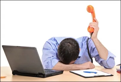 Il se __ que je ne sois pas __.