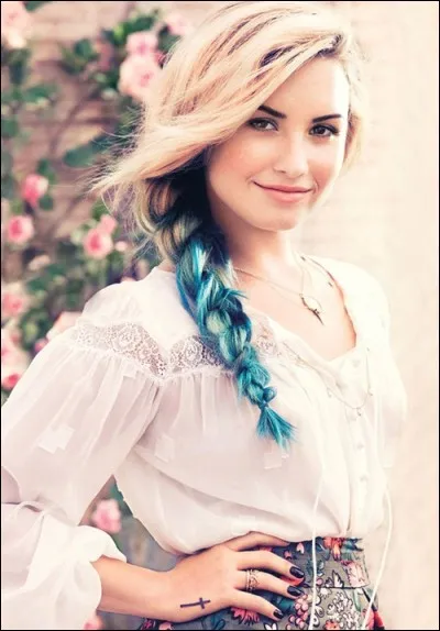 Imagine que toi aussi tu es célèbre. Que voudrais-tu pour ton couple par rapport aux paparazzis ?