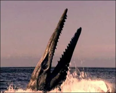 Quel reptile marin a vécu en même temps que le tylosaure ?