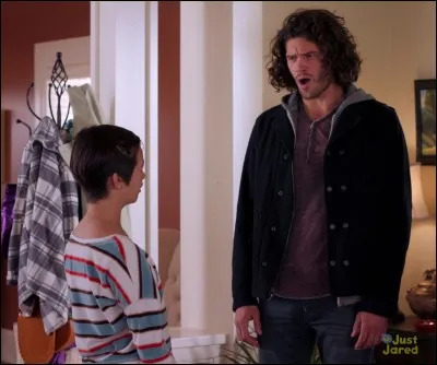 Le vrai père d'Andi se nomme...