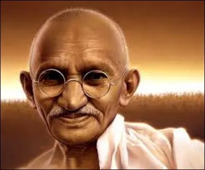 ''Deux heures après, faire la --------------- avec Gandhi''

Quel est le nom de la manifestation qu'avait organisée le Mahatma Gandhi pour obtenir l'indépendance de l'Inde ?