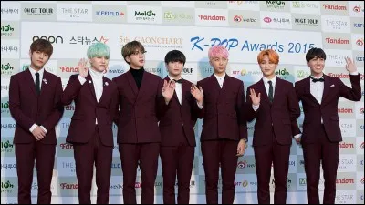 Comment s'appelle le danseur principal de BTS ?