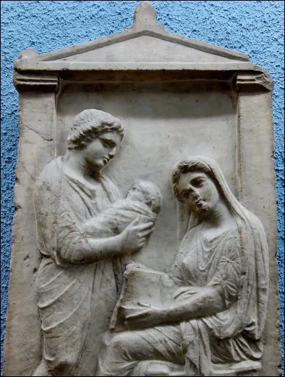 La mère d'Héraclès a pour nom :