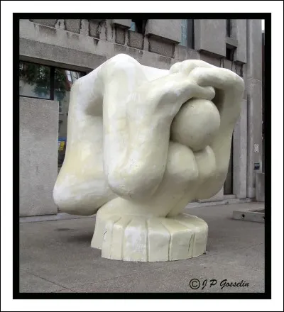 Ce sculpteur réalisait de magnifiques uvres, la dernière en particulier fut tout simplement somptueuse, ce fut ...