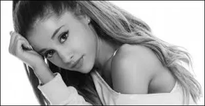 Quel DJ produit le single "Break Free" sorti en 2014 ?