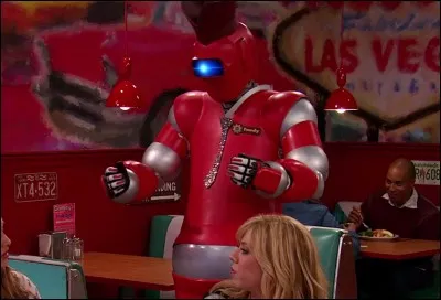 Comment s'appelle le robot rouge ?