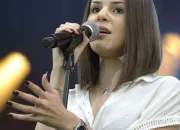 Test  quelle chanteuse ressembles-tu le plus physiquement ?