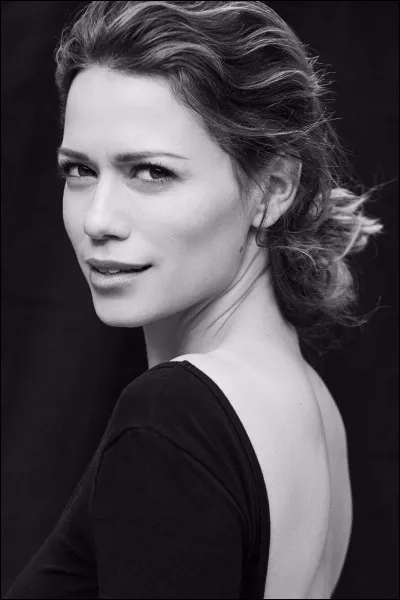 Quelle actrice joue le rôle d'Haley James ?