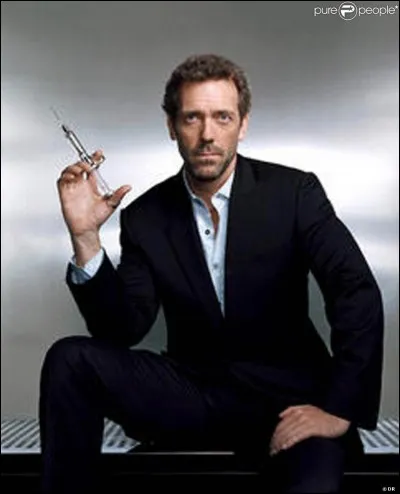 Le docteur House de la série télévisée du même nom est incarné par Patrick Dempsey.