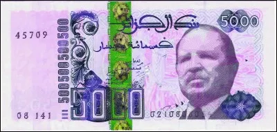 Sa monnaie est le dinar alg&eacute;rien.