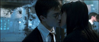 De quoi parle Cho Chang à Harry Potter avant qu'il ne l'embrasse ?