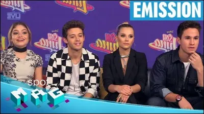 Dans la saison 3, je m'habille tout le temps en noir, je suis...