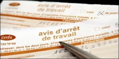 De combien de temps dispose un salarié victime d'un accident pour en informer ou faire informer son employeur ?