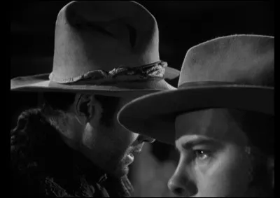 Quel est l'acteur principal de "L'Étrange Incident" ?