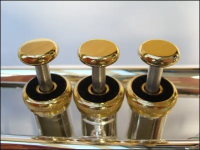 Quelles notes peut-on jouer à vide, donc sans pistons ?