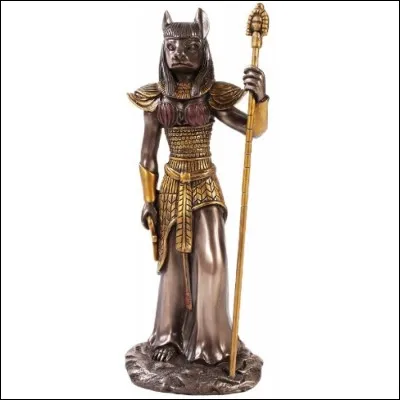 Une déesse égyptienne possède une tête de chat. Comment s'appelle-t-elle ?