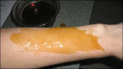 Quelles précautions sont conseillées avant de s'épiler à la cire ?