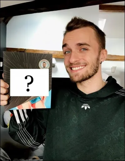 Quel est le titre du livre de Squeezie ?
