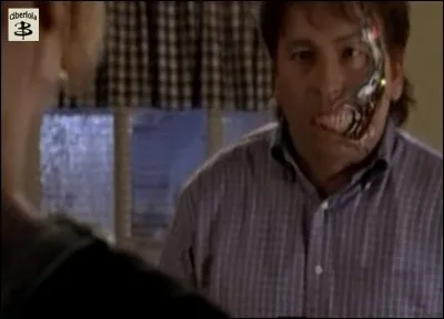 Que se passe-t-il dans l'épisode 'Voix intérieures' ?