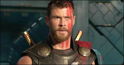 Thor est le frère de qui ?