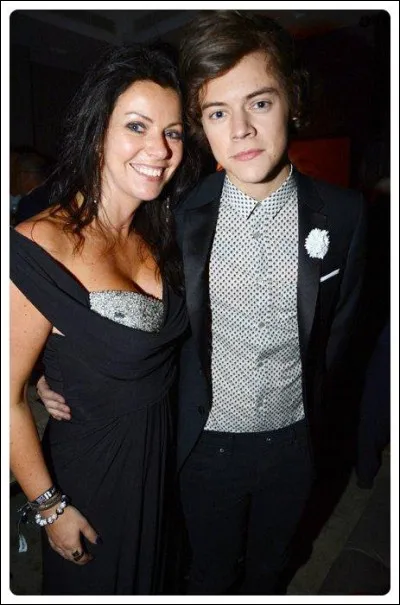 Quelle est la chanson préférée de sa mère ?