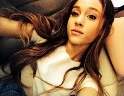 De quelle chanson ces paroles sont extraites : "Come true yo, get you this type of blow" ?