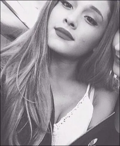 De quelle chanson ces paroles sont extraites : "Realize you and I are in the same boat" ?