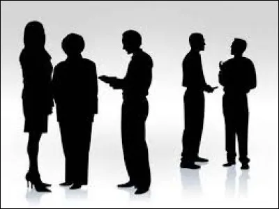 Nous sommes lundi. L'employeur de Marianne lui demande de faire 3h d'heures supplémentaires vendredi. Elle décide de refuser. En a-t-elle le droit ?