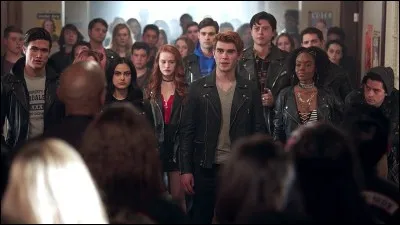 Comment s'appelle le directeur de riverdale high ?