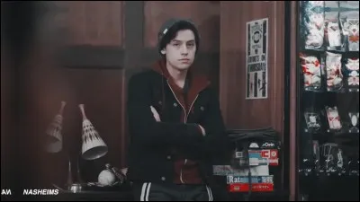 Comment s'appelle le cinéma qui va être détruit dans la saison 1 ?