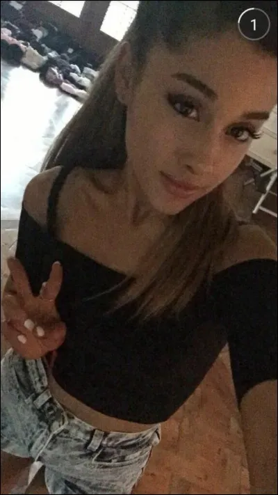 Comment Ariana Grande renomme-t-elle sa grand-mère ?