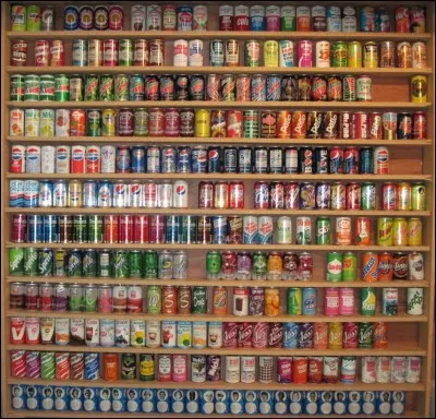 La philatélie est l'art de collectionner les :