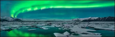 "Han d'Islande" est un roman de :