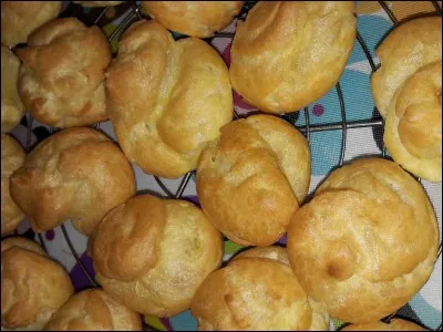 Sous quel nom est plus connue Henriette Ragon ?