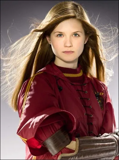Avec qui Ginny sort-elle dans le sixième tome, avant Harry ?
