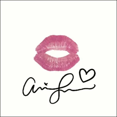 Elle est allergique aux chats.