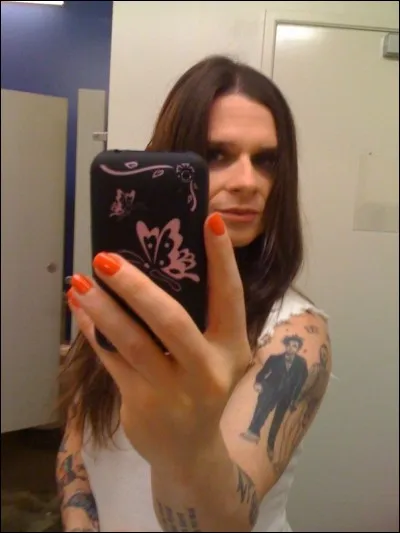 Est-ce un homme ou une femme ?