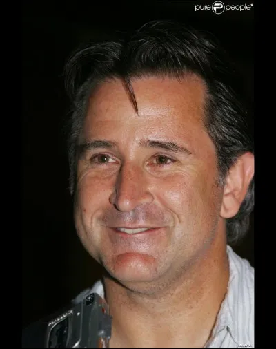 Dans laquelle de ces séries retrouve-t-on le personnage de Jack Malone ?