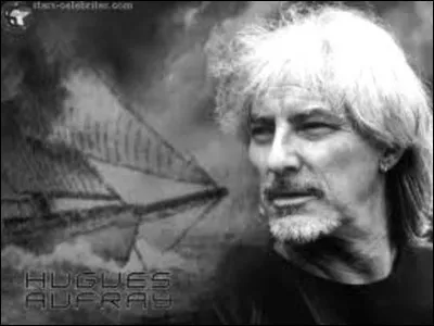 Quelle est la capacité du "Santiano" indiqué dans la chanson d'Hugues Aufray ?