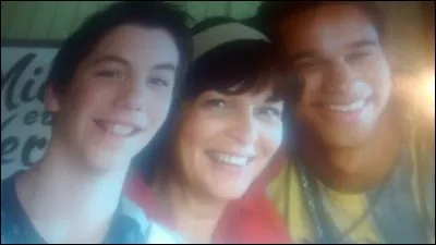 Qui est le frère de Rose et Samuel ?