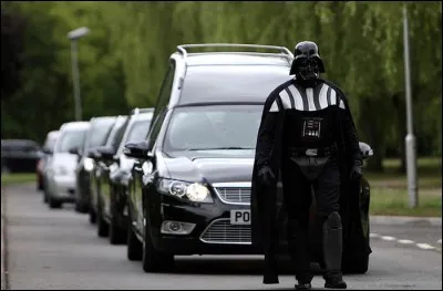 Voilà Dark Vador en première ligne. Pour quelle occasion ?