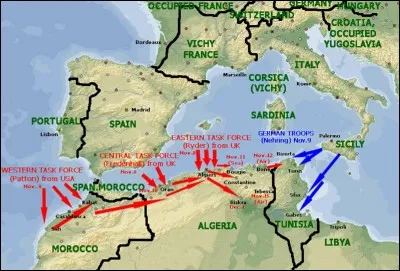 Quel port les Anglais attaquent-ils avec les Américains le 8 novembre 1942 ?
