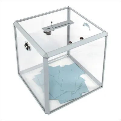 Il faut avoir au moins 15 ans pour voter.