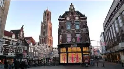 Enfin, nous prenons la direction d'Utrecht. Nous serons ...