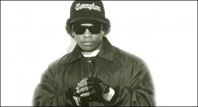 Eazy-E a chanté :