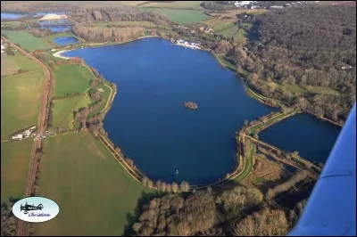 Comment se nomme ce plan d'eau ?