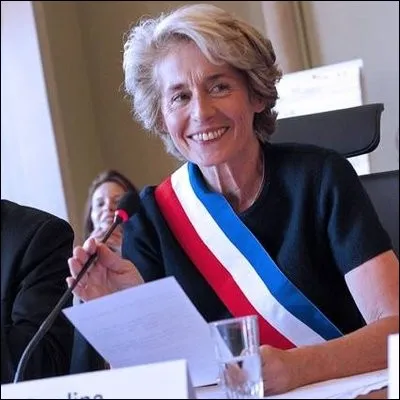 Quel est le maire de Beauvais en 2018 ?