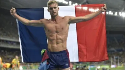 Quelle fut la position de Kevin Mayer lors du sprint sur 100 m aux championnats de Londres en 2017 ?